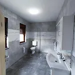 Διαμέρισμα Jadranka *